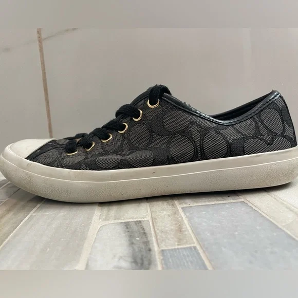 Coach Black and White Sneakers with Signature Pattern - Picture 5 of 13
